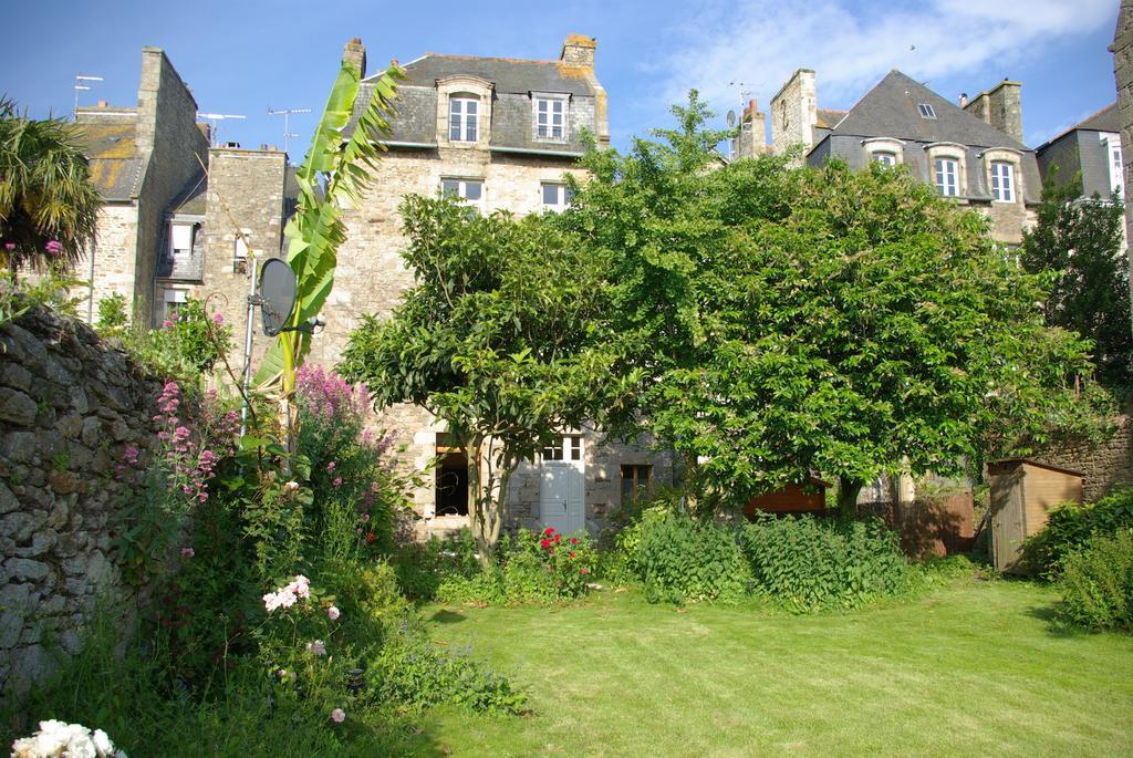 Appartement Des Remparts Dinan Room photo
